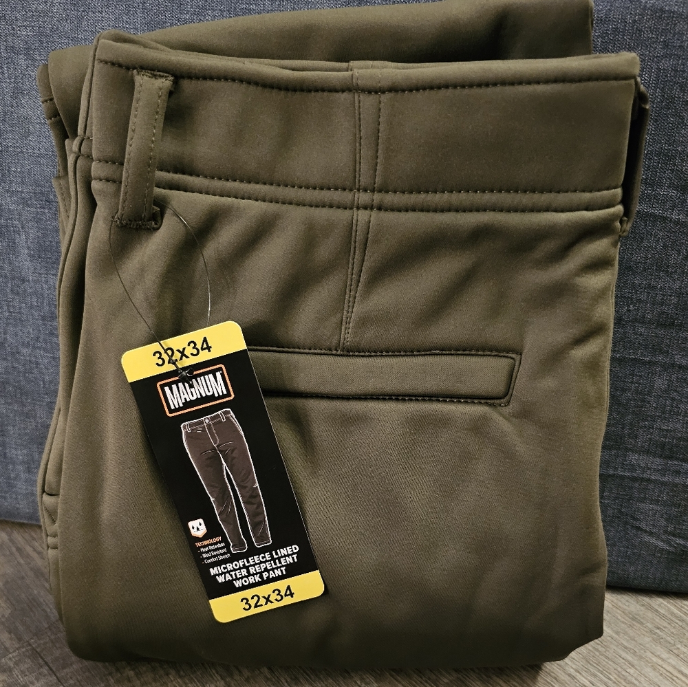 Magnum Men's Green Work Pants Microfleece Lined Water Repellent Stretch